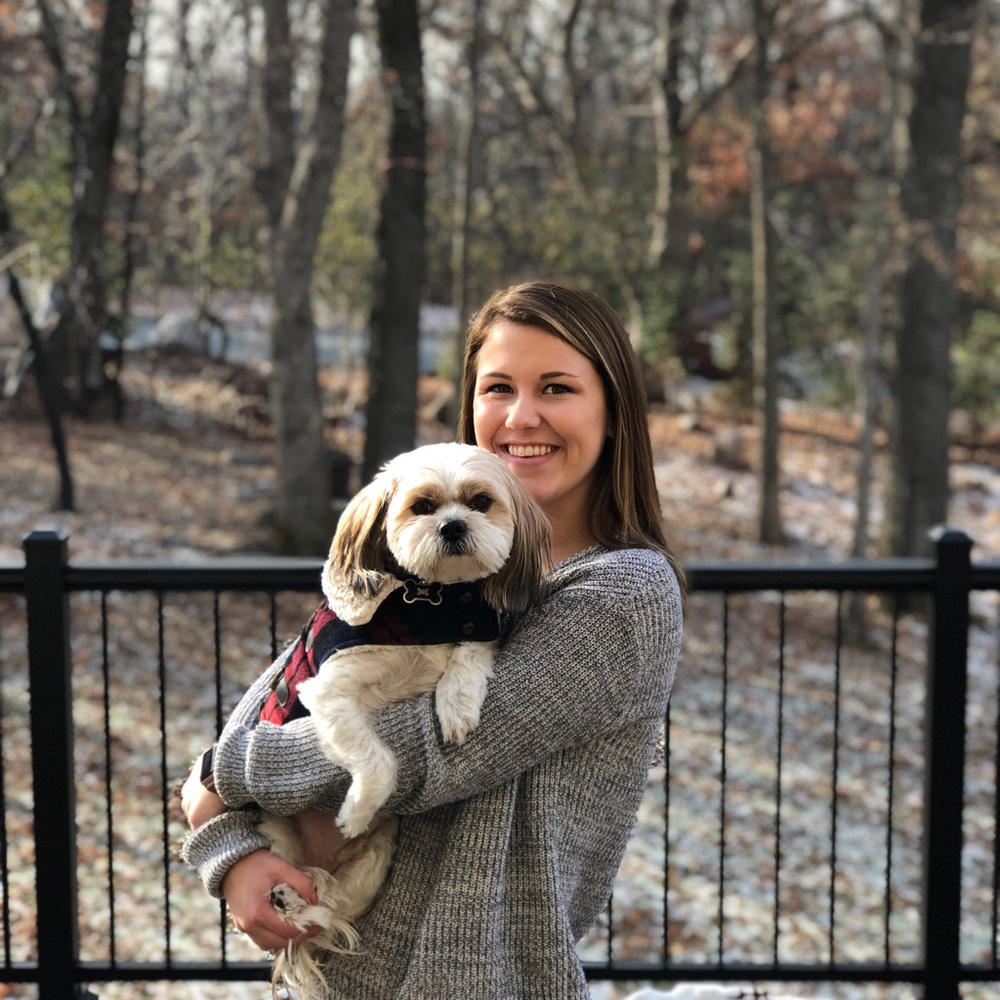 Meet your Posher, Abigail